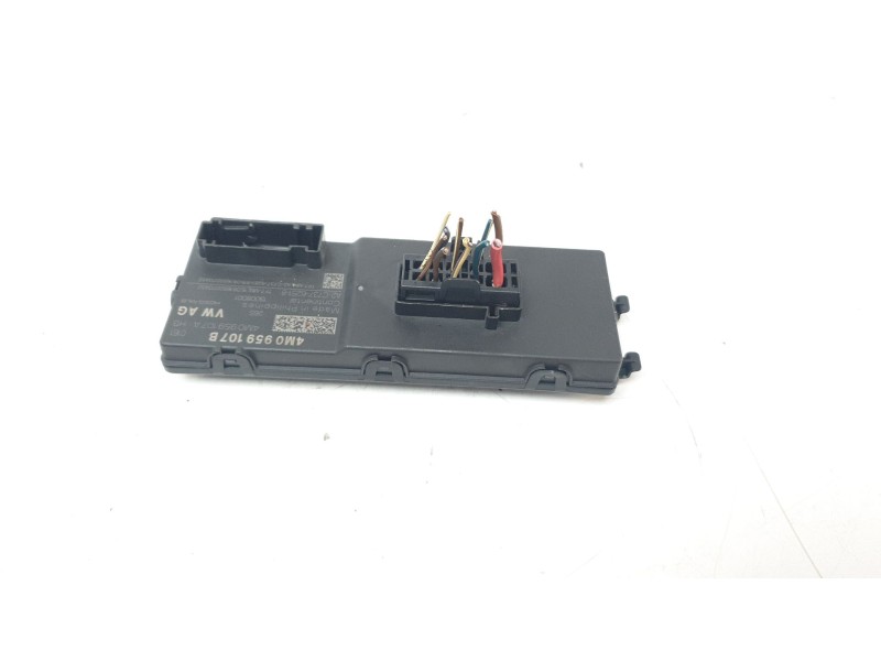 Recambio de modulo electronico para audi a4 avant (8w5) básico referencia OEM IAM 4M0959107B  