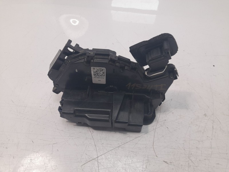 Recambio de cerradura puerta trasera izquierda para volkswagen passat lim. (3g2) 1.8 tsi referencia OEM IAM 5NA839015E  