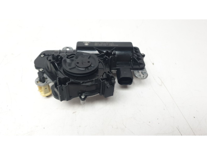 Recambio de motor cierre centralizado porton para audi a4 avant (8w5) básico referencia OEM IAM 3V5827887A  