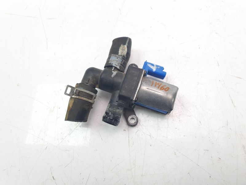 Recambio de bomba agua para smart fortwo coupe electric drive / eq pull&bear (453.391) referencia OEM IAM A4535000140  