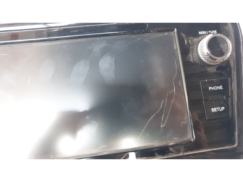 Recambio de sistema audio / radio cd para ssangyong tivoli urban 4x2 referencia OEM IAM 8914035210  