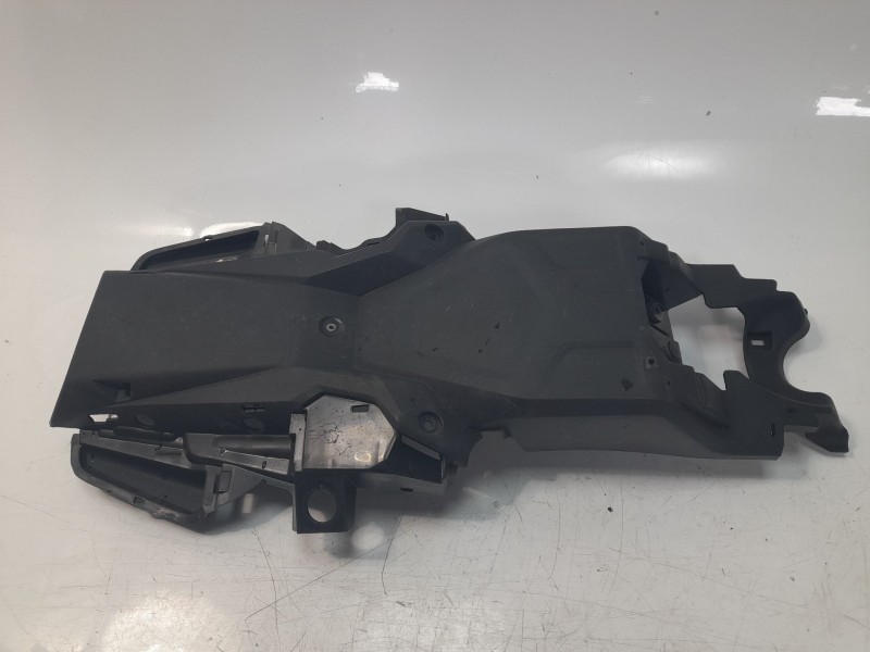 Recambio de guardabarros trasero para honda cbr 650r cbr 650r referencia OEM IAM 80102MKYD500  
