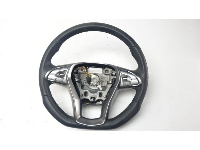 Recambio de volante para ssangyong tivoli urban 4x2 referencia OEM IAM 4611035001LBH  
