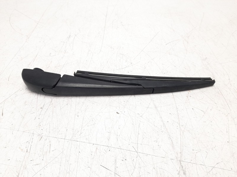 Recambio de brazo limpia trasero para jeep compass ii 1.6 m-jet cat referencia OEM IAM   