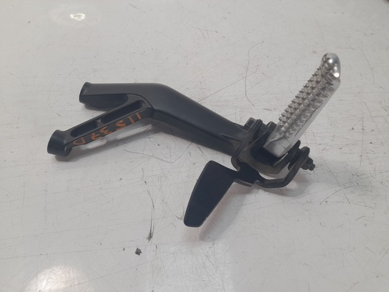 Recambio de estribo lateral para yamaha yzf-r 7 yzf-r 7 referencia OEM IAM B3L2744100  