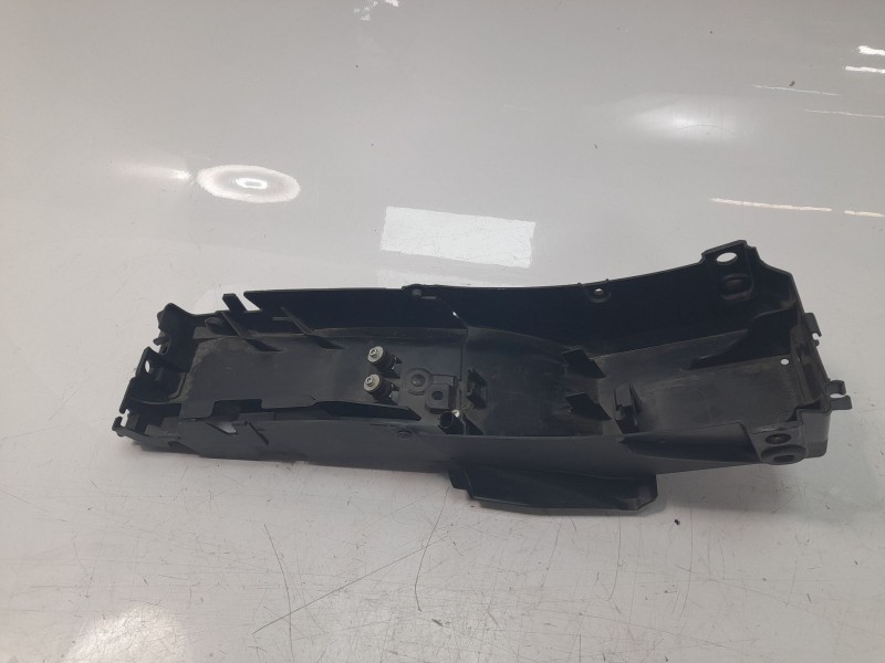 Recambio de moldura para yamaha yzf-r 7 yzf-r 7 referencia OEM IAM BEB8212B00  