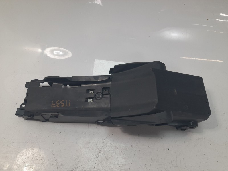 Recambio de moldura para yamaha yzf-r 7 yzf-r 7 referencia OEM IAM BEB8212B00  