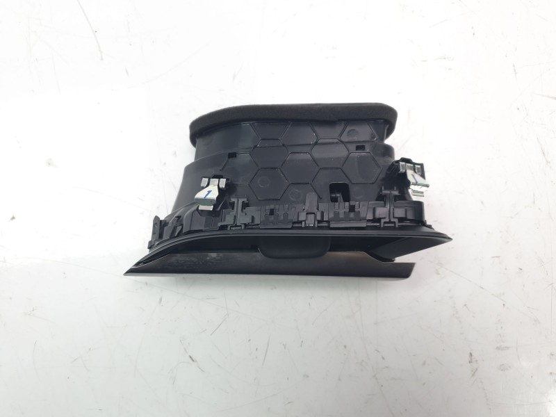 Recambio de aireador izquierdo para opel grandland x 120 aniversario referencia OEM IAM 39198541  