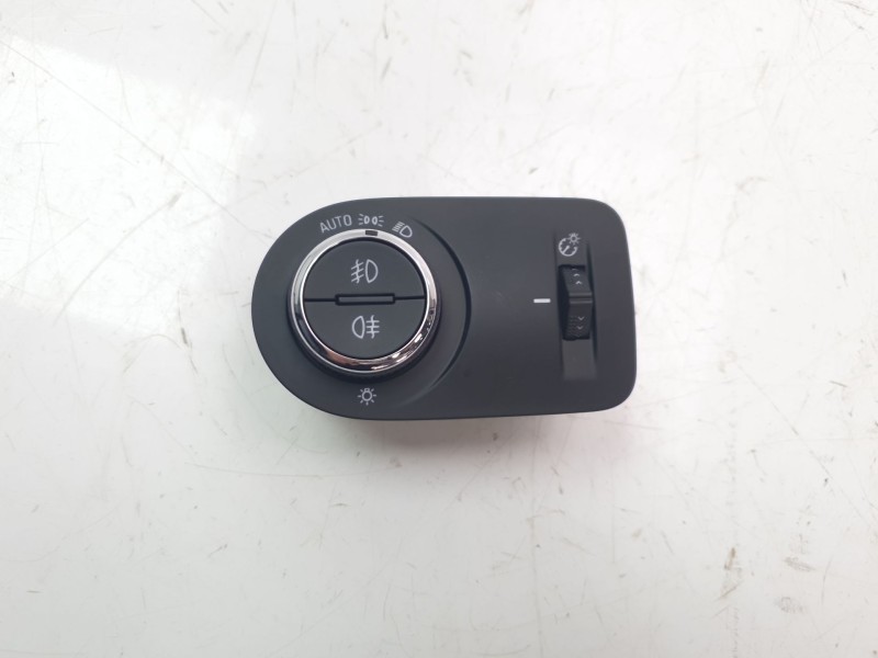 Recambio de mando luces para opel grandland x 120 aniversario referencia OEM IAM 39050760  