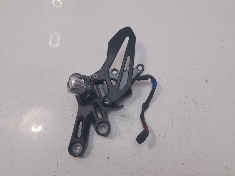 Recambio de estribo lateral para yamaha yzf-r 7 yzf-r 7 referencia OEM IAM B7N274610000  