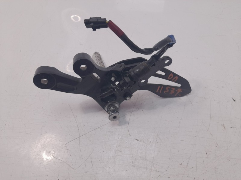 Recambio de estribo lateral para yamaha yzf-r 7 yzf-r 7 referencia OEM IAM B7N274610000  