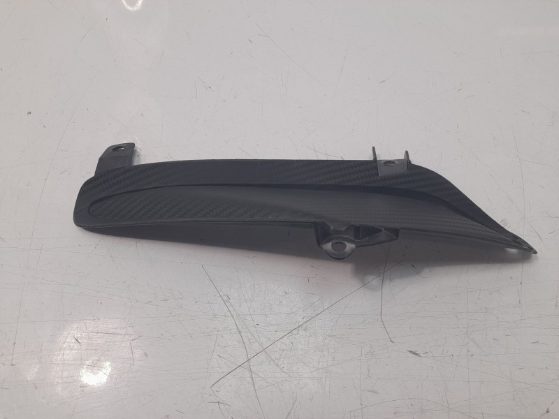 Recambio de moldura para honda cbr 650r cbr 650r referencia OEM IAM 64281MKND10  