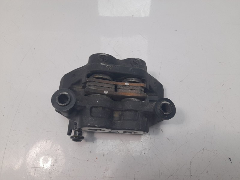 Recambio de pinza de freno delantera derecha para yamaha yzf-r 7 yzf-r 7 referencia OEM IAM 1RC2580U0000  