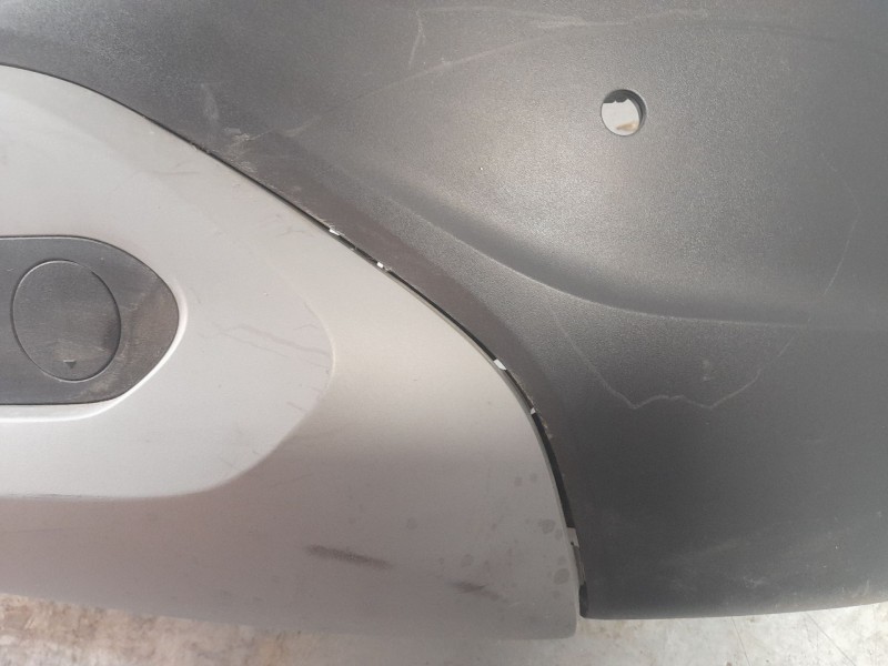 Recambio de paragolpes trasero para hyundai kona referencia OEM IAM 86611J9BC0  