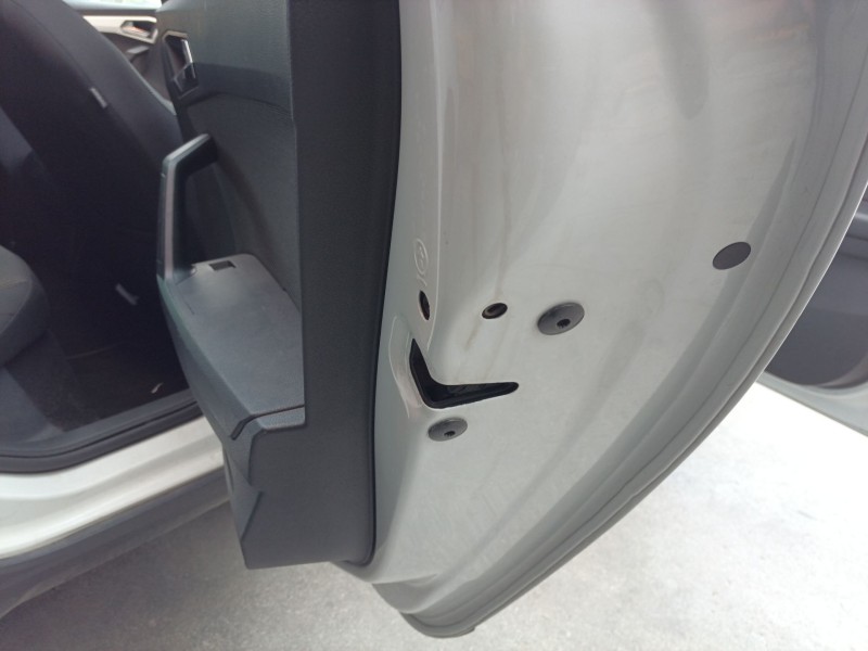 Recambio de cerradura puerta trasera derecha para seat arona (kj7, kjp) 1.6 tdi referencia OEM IAM   