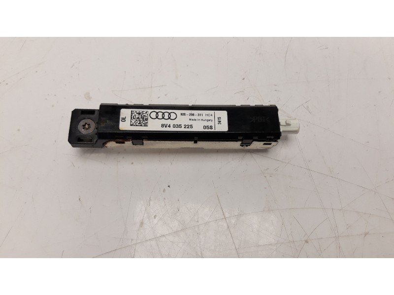 Recambio de modulo electronico para audi a3 sportback (8va) 2.0 16v tdi referencia OEM IAM 8V4035225  