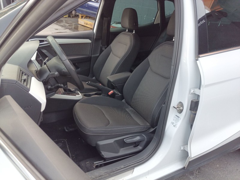 seat arona (kj7, kjp) del año 2020