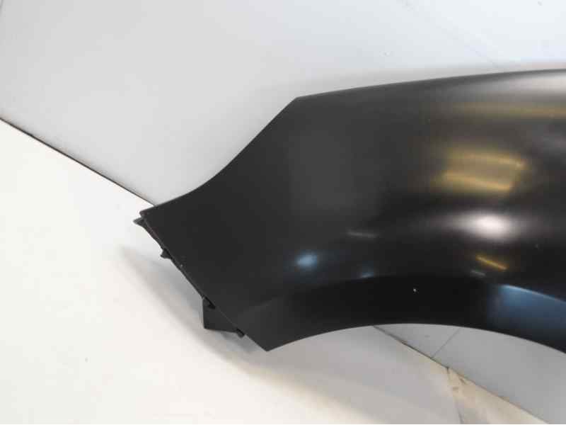 Recambio de aleta delantera izquierda para renault scenic iii referencia OEM IAM 631017581R 109199112 RN0363004