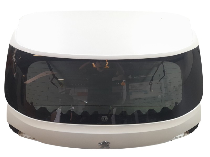 Recambio de porton trasero para peugeot 308 sw gt line referencia OEM IAM 1611637180  