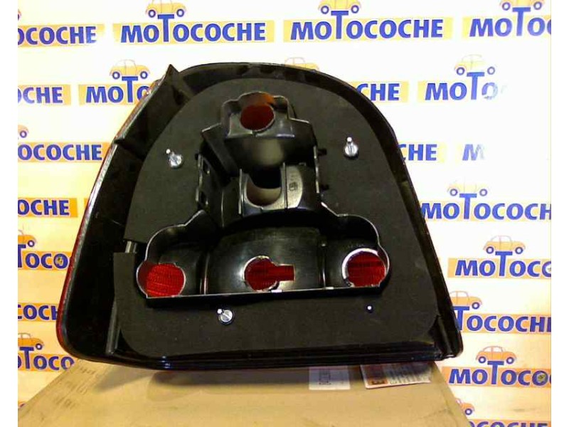 Recambio de piloto trasero derecho para volkswagen golf iii berlina (1h1) referencia OEM IAM 04722001 103F02143710 VG0324153