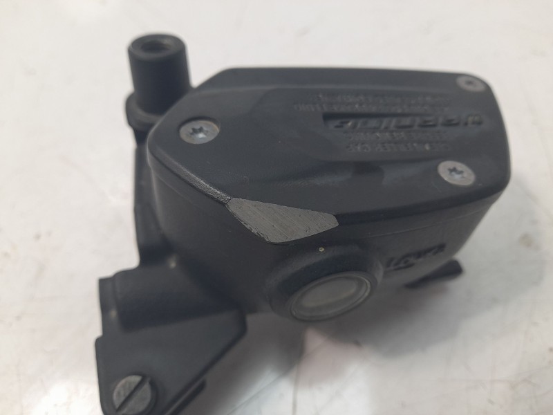 Recambio de bomba freno para bmw f 900 xr referencia OEM IAM 32728563845  