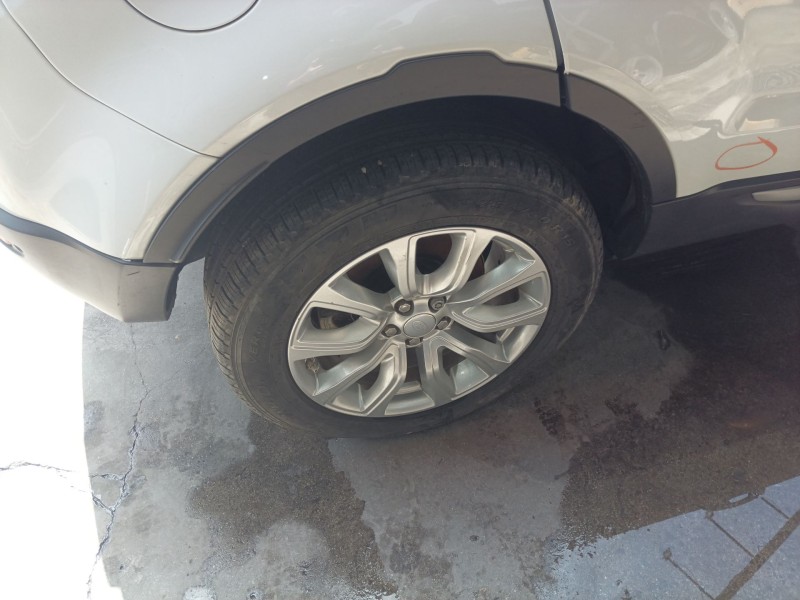 Recambio de mangueta trasera derecha para land rover evoque pure referencia OEM IAM   