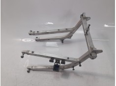 Recambio de subchasis trasero para suzuki gsx-r 600/750/1100 (1989-2000) referencia OEM IAM 4120033E20000   2