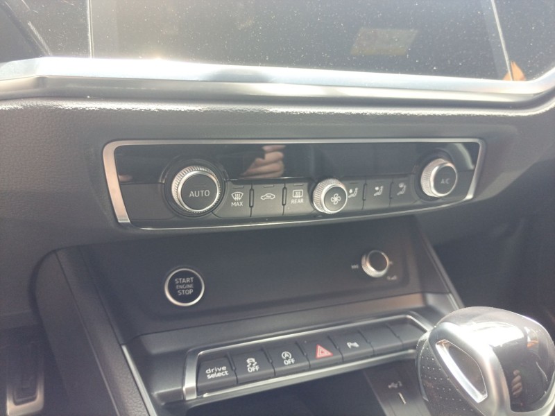 Recambio de mando climatizador para audi q3 sportback (f3n) 35 tdi referencia OEM IAM   