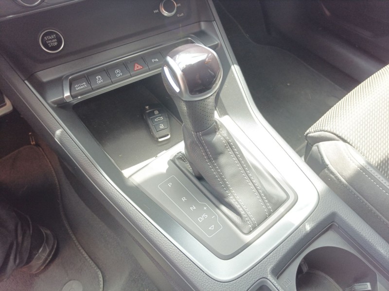 Recambio de palanca cambio para audi q3 sportback (f3n) 35 tdi referencia OEM IAM   