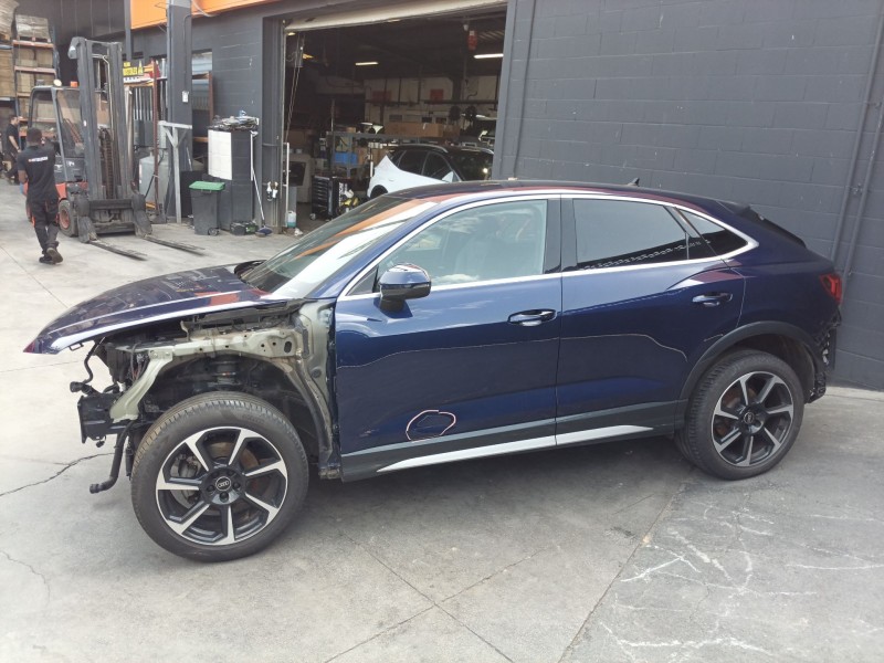 audi q3 sportback (f3n) del año 2022