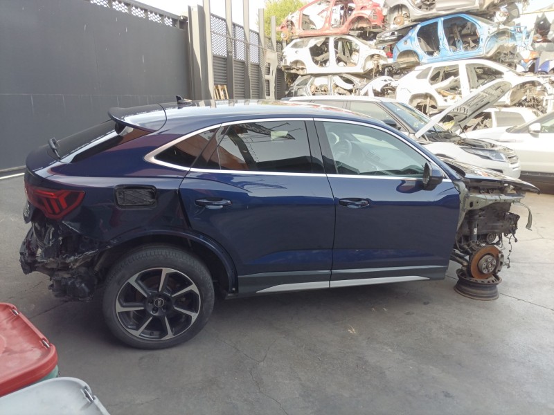 audi q3 sportback (f3n) del año 2022