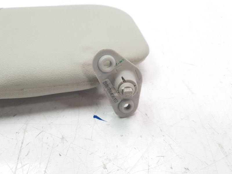 Recambio de parasol izquierdo para mitsubishi l 200 (kl0/kj0) basis doppelkabine 4wd referencia OEM IAM 7620B779HA  