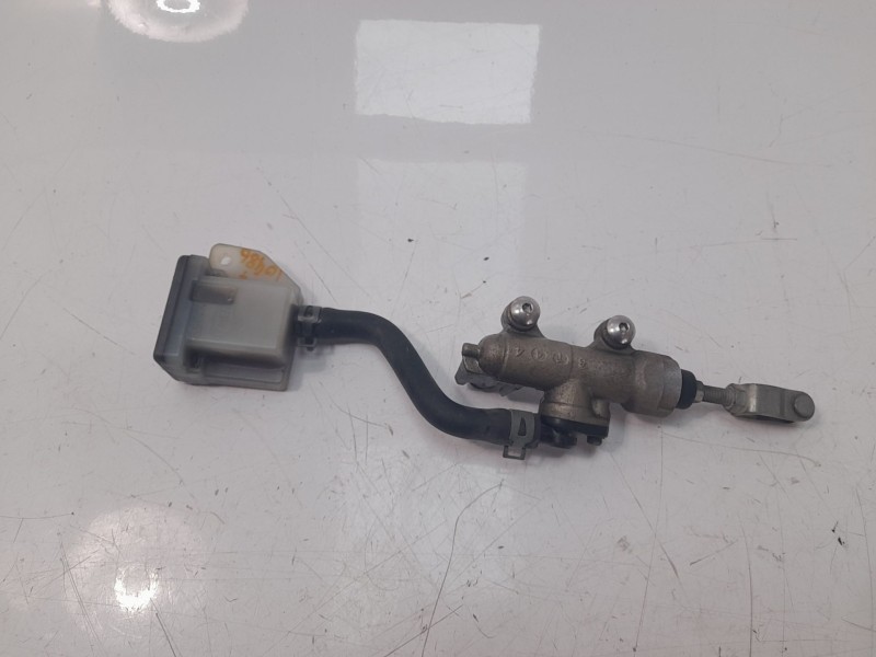 Recambio de bomba freno para suzuki gsx-r 600/750/1100 (1989-2000) referencia OEM IAM 6960033C000  