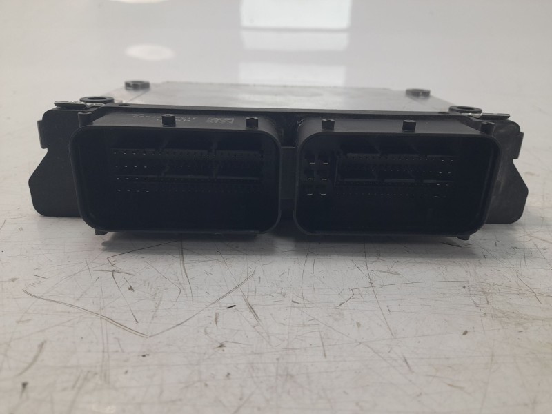 Recambio de centralita motor uce para kia stonic (yb) 1.2 cvvt referencia OEM IAM 391060844  