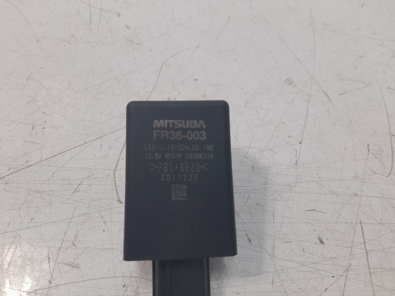 Recambio de rele para honda cbr 650r cbr 650r referencia OEM IAM FR36003  