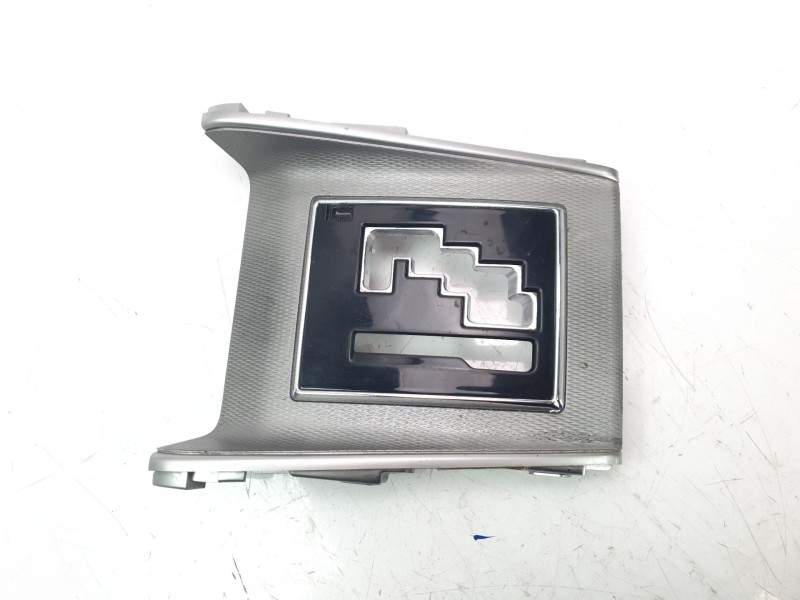 Recambio de moldura para mitsubishi l 200 (kl0/kj0) basis doppelkabine 4wd referencia OEM IAM 4P0019M7  