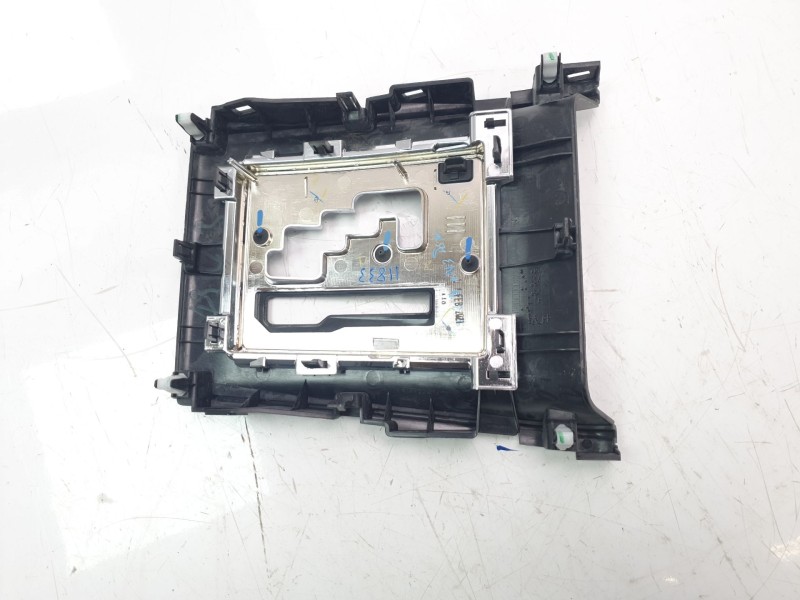 Recambio de moldura para mitsubishi l 200 (kl0/kj0) basis doppelkabine 4wd referencia OEM IAM 4P0019M7  