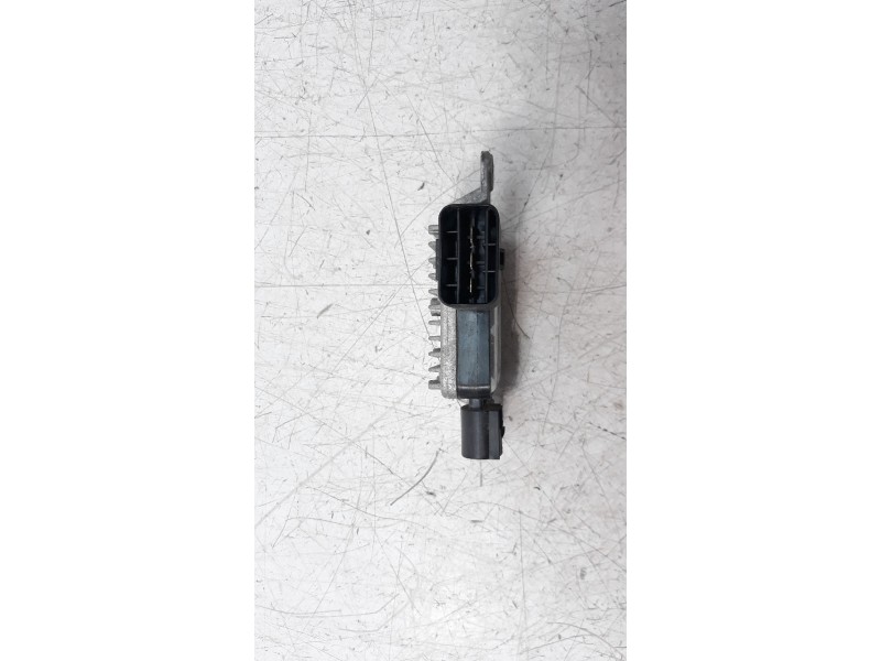 Recambio de modulo electronico para hyundai kona referencia OEM IAM 25385G2000  