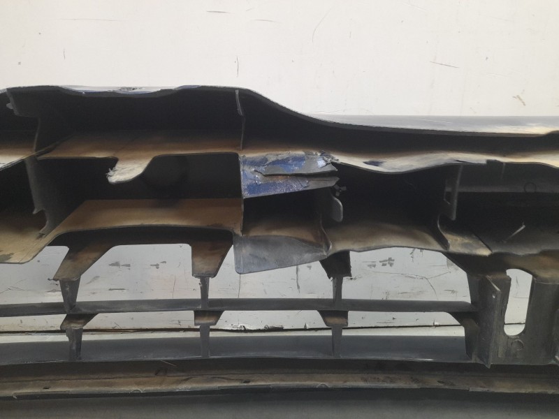 Recambio de paragolpes delantero para renault megane i (ba0/1_) 1.9 dti (ba08, ba0n) referencia OEM IAM   