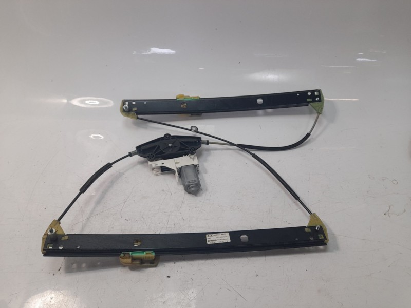 Recambio de elevalunas delantero izquierdo para audi q5 (8rb) 2.0 tdi quattro referencia OEM IAM 8R0837461K  
