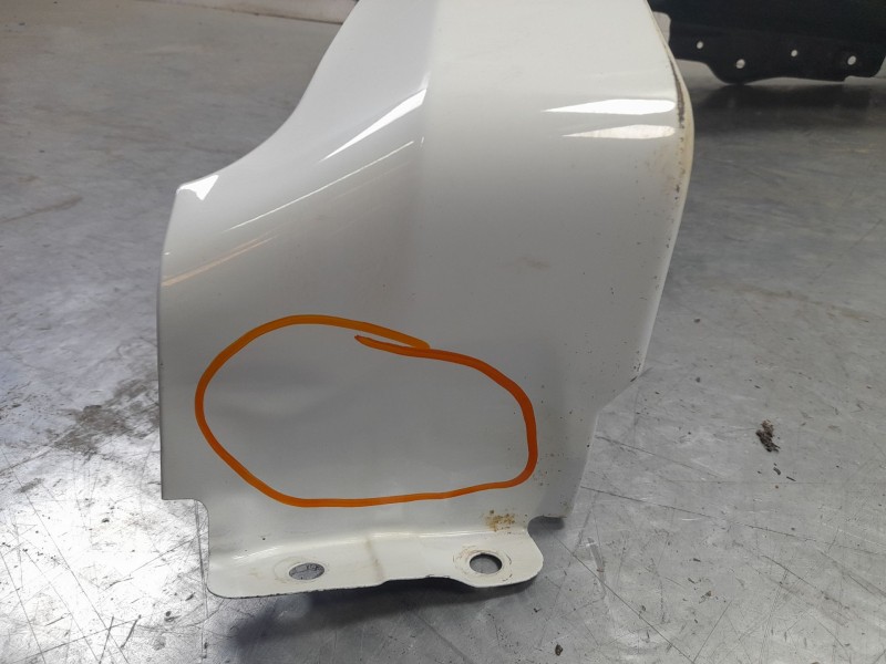 Recambio de aleta delantera derecha para mitsubishi l 200 (kl0/kj0) basis doppelkabine 4wd referencia OEM IAM 5220AG84  