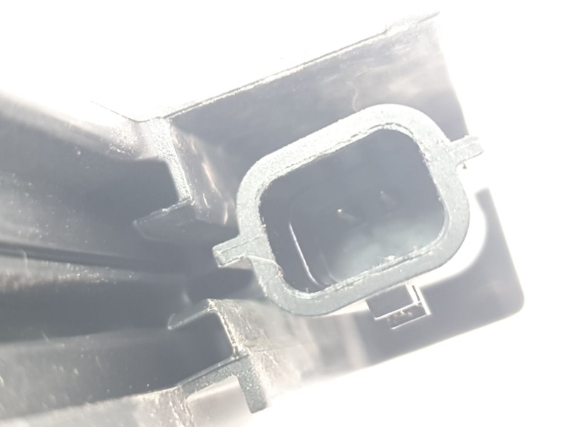 Recambio de cerradura puerta trasera derecha para dacia sandero iii stepway expression referencia OEM IAM 825020994R  