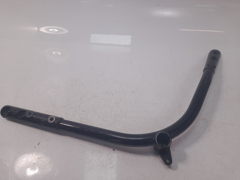 Recambio de subchasis delantero para bmw r 18 r 18 classic (rh18) referencia OEM IAM 9457741  