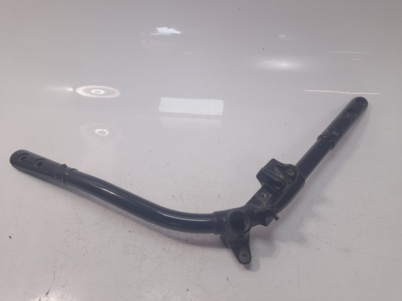 Recambio de subchasis delantero para bmw r 18 r 18 classic (rh18) referencia OEM IAM 9457740  