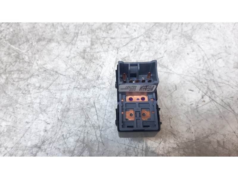 Recambio de mando elevalunas trasero derecho para hyundai i20 (bc3) klass referencia OEM IAM 93581Q0000  