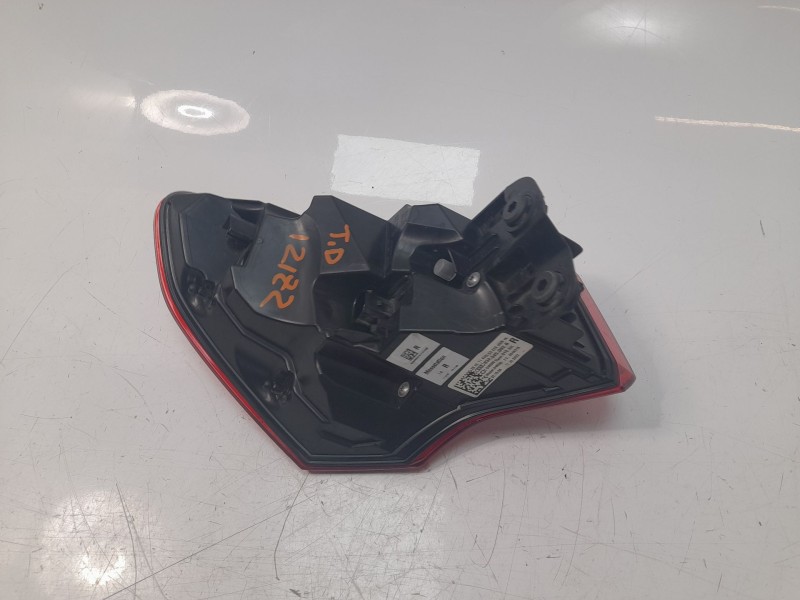 Recambio de piloto trasero derecho para audi q3 sportback (f3n) 35 tdi referencia OEM IAM 83A945092B  