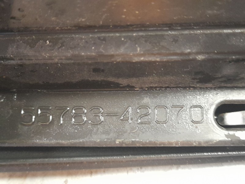 Recambio de torpedo para toyota rav4 referencia OEM IAM 5570842230  