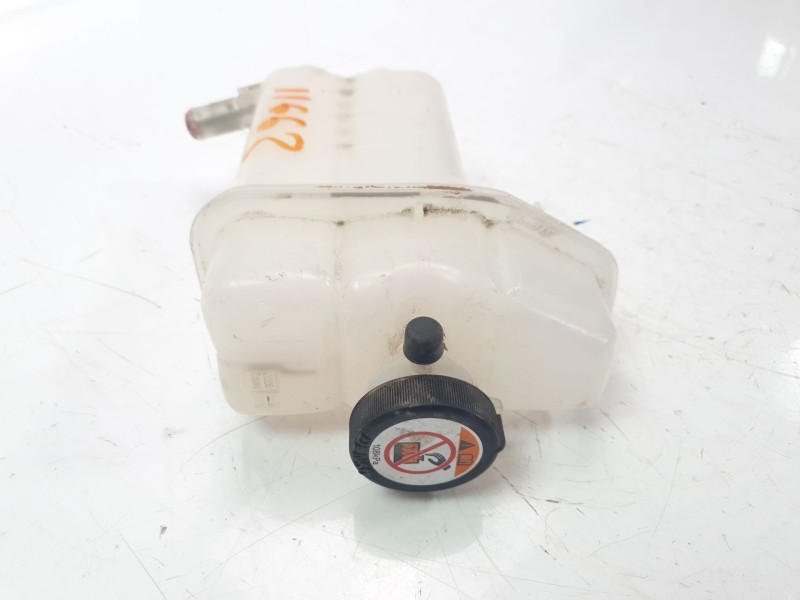 Recambio de deposito expansion para toyota rav4 referencia OEM IAM G91H042020  