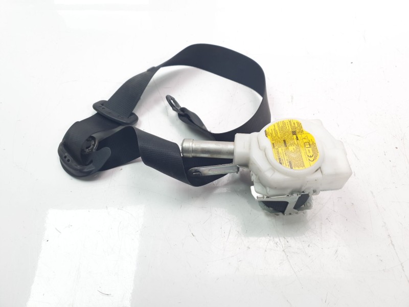 Recambio de cinturon seguridad delantero derecho para toyota rav4 referencia OEM IAM 678095PRE  