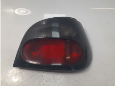 PILOTO TRASERO DERECHO 7701040646 103F19151750 